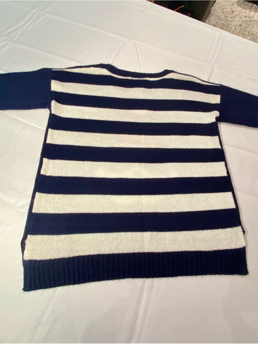 Christmas Santa Graphic Sweater with Red Accents size medium - Picture 2 of 12